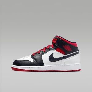 Air Jordan 1 Mid (GS)